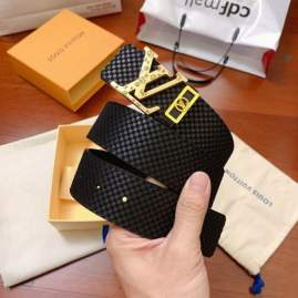 Picture of Louis Vuitton Belts _SKUfw138091648fw